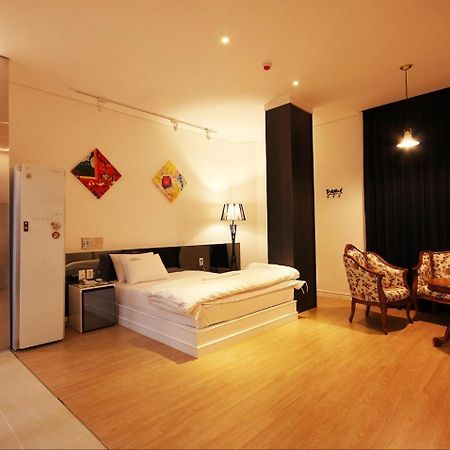 דאיגו Hotel Insomnia מראה חיצוני תמונה